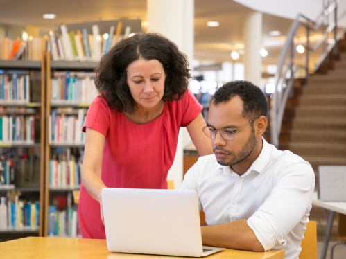 Two-students-in-library