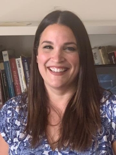 Christine Chapais headshot