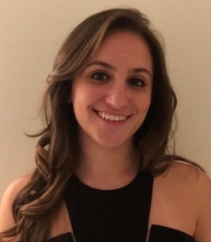 Jenna Paparozzi headshot